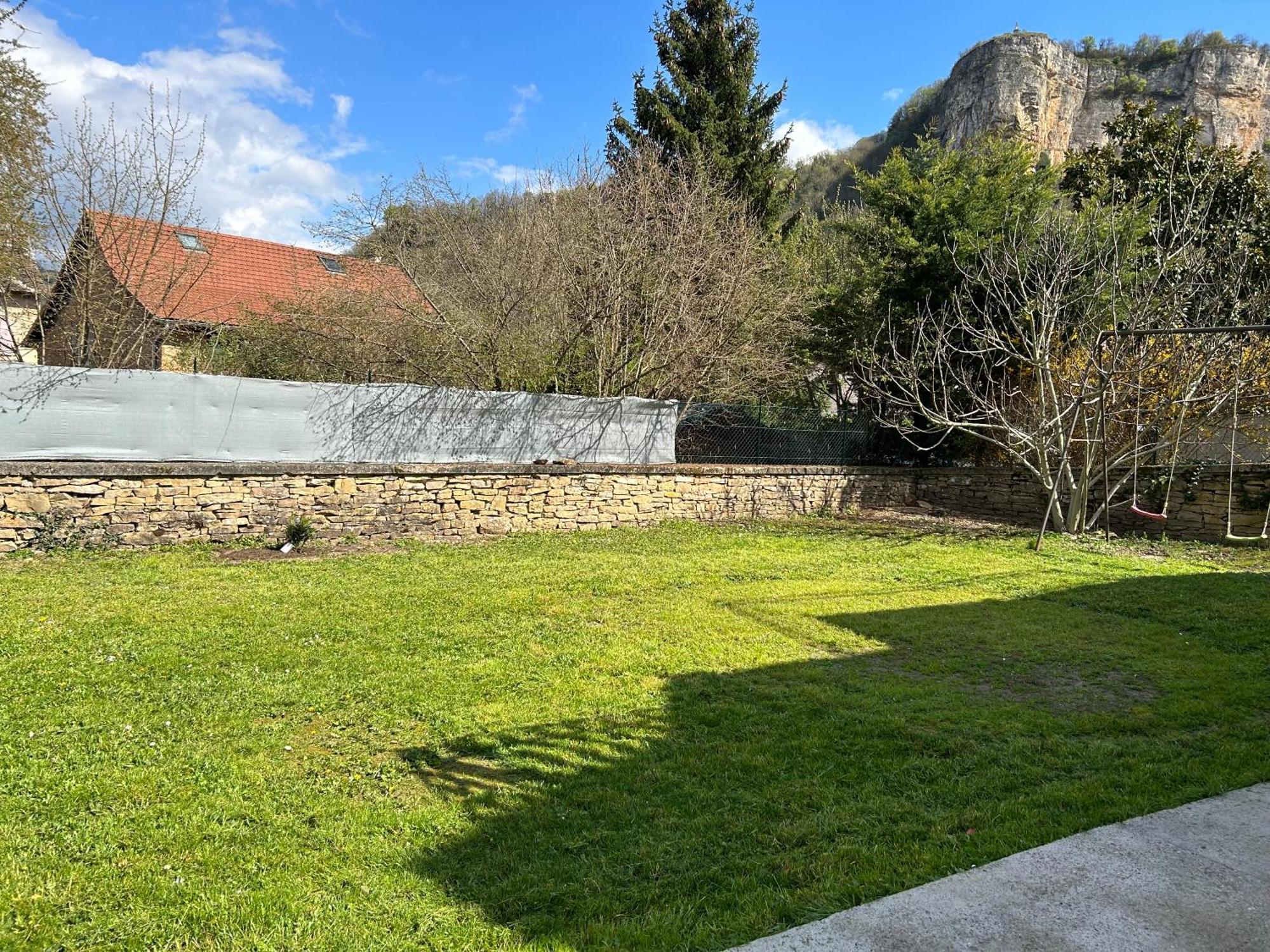Les Glycines Hieres-Sur-Amby Exterior foto